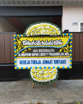 Papan Bunga Duka di Pondok Cabe Udik